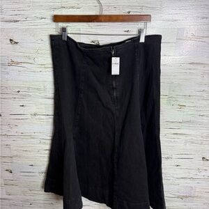 GAP Black Midi Skirt NWT denim jean a-line size 33/16